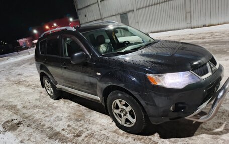 Mitsubishi Outlander III рестайлинг 3, 2008 год, 830 000 рублей, 4 фотография