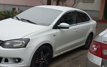 Volkswagen Polo VI (EU Market), 2013 год, 560 000 рублей, 2 фотография