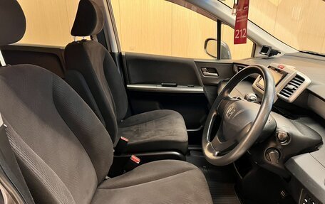 Honda Freed I, 2013 год, 1 329 000 рублей, 10 фотография