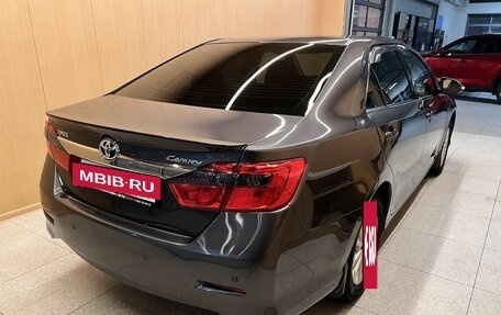 Toyota Camry, 2011 год, 1 979 000 рублей, 4 фотография