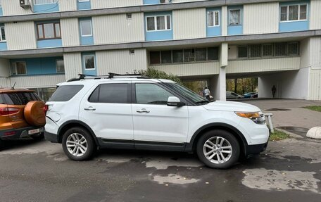 Ford Explorer VI, 2014 год, 1 700 000 рублей, 2 фотография