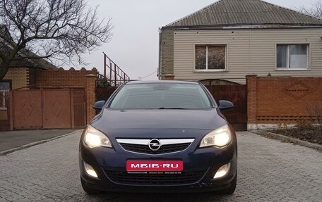 Opel Astra J, 2012 год, 1 200 000 рублей, 1 фотография