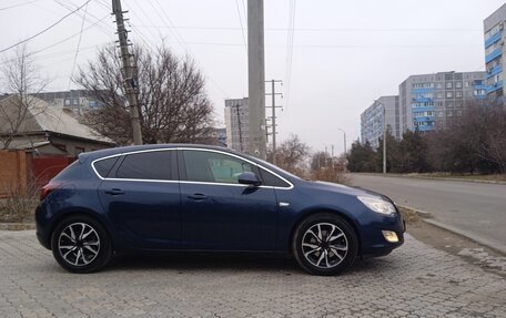 Opel Astra J, 2012 год, 1 200 000 рублей, 2 фотография