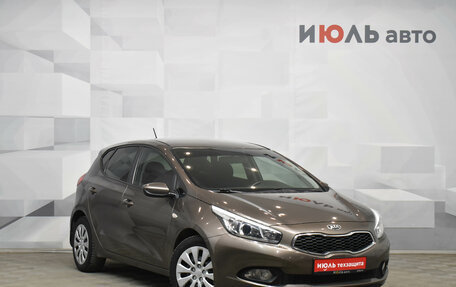 KIA cee'd III, 2014 год, 1 280 000 рублей, 3 фотография