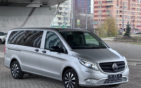 Mercedes-Benz Vito, 2023 год, 7 800 000 рублей, 3 фотография