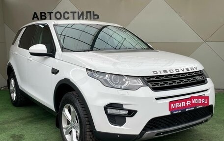 Land Rover Discovery Sport I рестайлинг, 2017 год, 2 390 000 рублей, 2 фотография