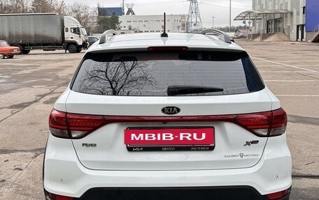 KIA Rio IV, 2018 год, 1 697 000 рублей, 2 фотография