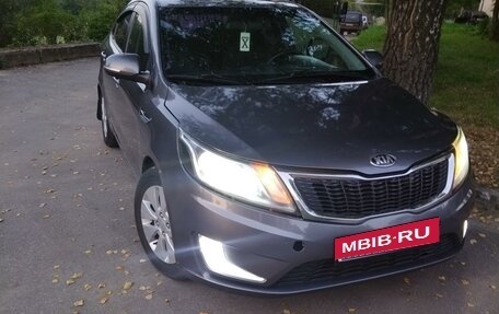 KIA Rio III рестайлинг, 2013 год, 790 000 рублей, 10 фотография