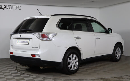 Mitsubishi Outlander III рестайлинг 3, 2013 год, 1 599 990 рублей, 5 фотография