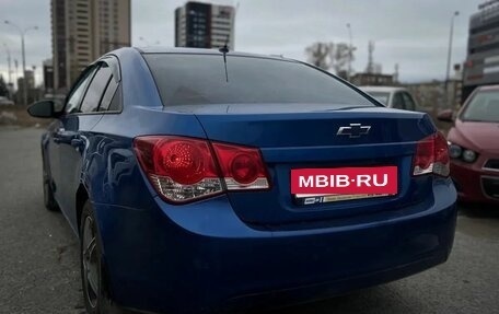 Chevrolet Cruze II, 2011 год, 730 000 рублей, 4 фотография