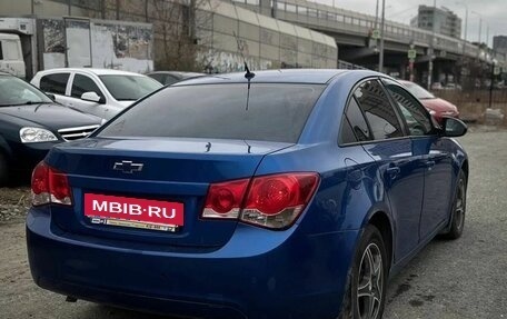 Chevrolet Cruze II, 2011 год, 730 000 рублей, 2 фотография