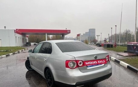 Volkswagen Jetta VI, 2007 год, 400 000 рублей, 4 фотография