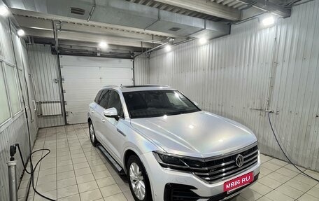 Volkswagen Touareg III, 2019 год, 5 800 000 рублей, 9 фотография