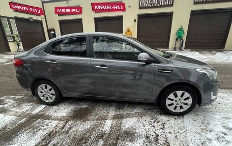 KIA Rio III рестайлинг, 2013 год, 1 060 000 рублей, 6 фотография