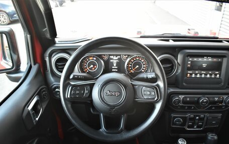 Jeep Wrangler, 2022 год, 3 747 000 рублей, 12 фотография