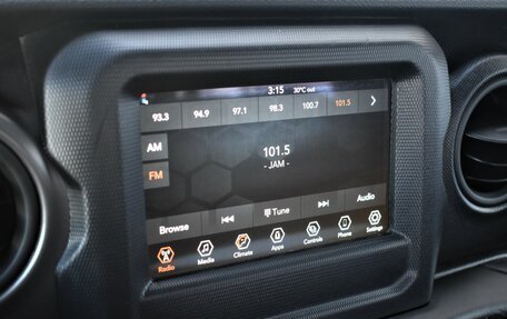 Jeep Wrangler, 2022 год, 3 747 000 рублей, 15 фотография