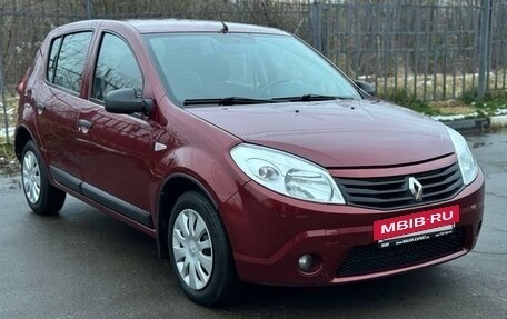 Renault Sandero I, 2012 год, 700 000 рублей, 4 фотография