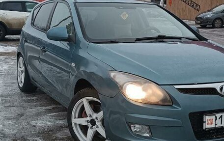 Hyundai i30 I, 2010 год, 430 000 рублей, 4 фотография