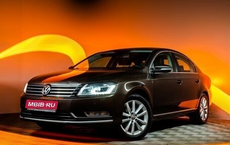 Volkswagen Passat B7, 2012 год, 979 000 рублей, 1 фотография