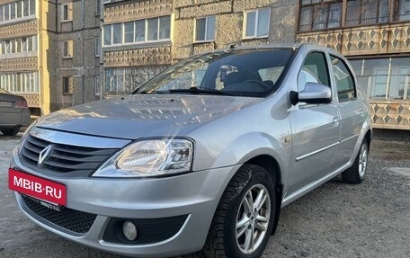 Renault Logan I, 2012 год, 570 000 рублей, 5 фотография