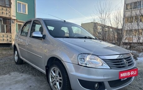 Renault Logan I, 2012 год, 570 000 рублей, 4 фотография