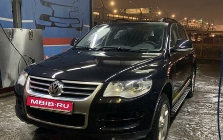 Volkswagen Touareg III, 2009 год, 1 300 000 рублей, 2 фотография