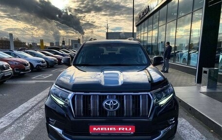 Toyota Land Cruiser Prado 150 рестайлинг 2, 2019 год, 5 350 000 рублей, 4 фотография