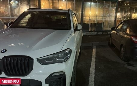 BMW X5, 2019 год, 6 750 000 рублей, 3 фотография