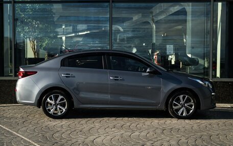 KIA Rio IV, 2019 год, 1 679 000 рублей, 3 фотография