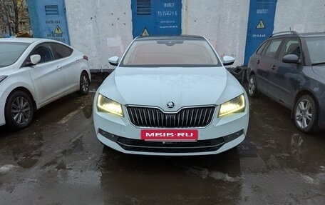 Skoda Superb III рестайлинг, 2016 год, 2 550 000 рублей, 2 фотография