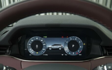 Land Rover Range Rover Evoque II, 2024 год, 8 500 000 рублей, 34 фотография