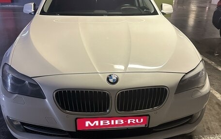 BMW 5 серия, 2012 год, 1 490 000 рублей, 3 фотография