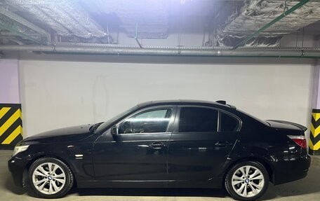 BMW 5 серия, 2009 год, 1 800 000 рублей, 15 фотография