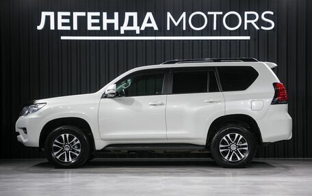 Toyota Land Cruiser Prado 150 рестайлинг 2, 2021 год, 5 250 000 рублей, 6 фотография