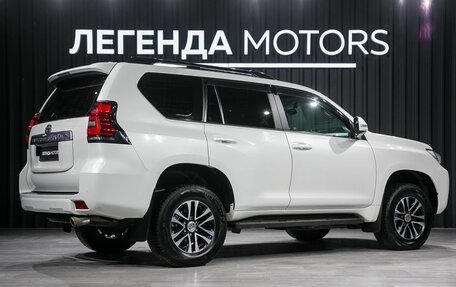 Toyota Land Cruiser Prado 150 рестайлинг 2, 2021 год, 5 250 000 рублей, 4 фотография