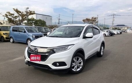 Honda Vezel, 2018 год, 1 574 000 рублей, 1 фотография