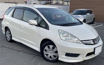 Honda Fit Shuttle I рестайлинг, 2014 год, 976 000 рублей, 1 фотография