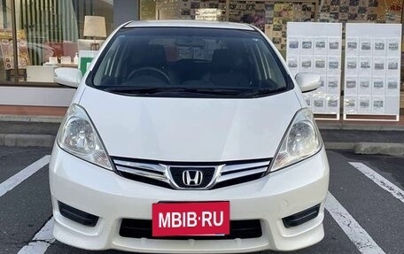 Honda Fit Shuttle I рестайлинг, 2014 год, 976 000 рублей, 2 фотография