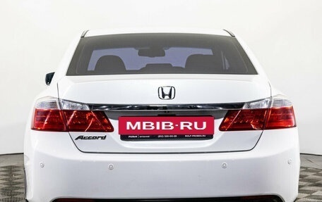 Honda Accord IX рестайлинг, 2013 год, 1 590 000 рублей, 6 фотография