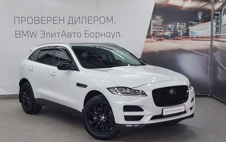 Jaguar F-Pace, 2017 год, 3 390 000 рублей, 8 фотография