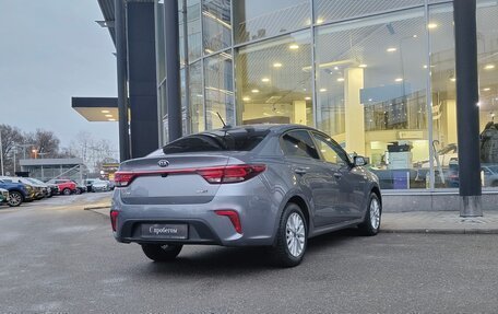 KIA Rio IV, 2018 год, 1 448 000 рублей, 2 фотография