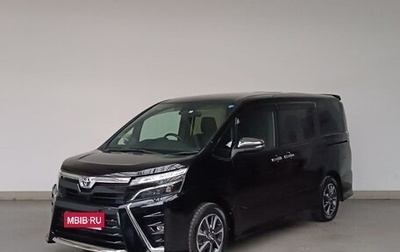 Toyota Voxy III, 2020 год, 3 350 000 рублей, 1 фотография