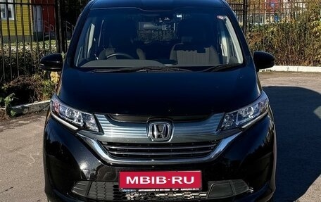 Honda Freed II, 2018 год, 2 100 000 рублей, 2 фотография