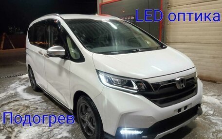 Honda Freed II, 2022 год, 2 100 000 рублей, 1 фотография