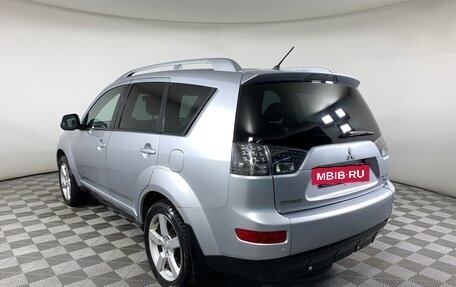 Mitsubishi Outlander III рестайлинг 3, 2008 год, 789 000 рублей, 7 фотография