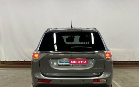 Mitsubishi Outlander III рестайлинг 3, 2012 год, 1 809 000 рублей, 7 фотография