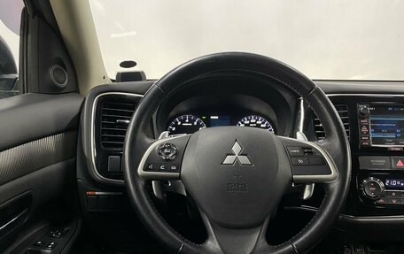 Mitsubishi Outlander III рестайлинг 3, 2012 год, 1 809 000 рублей, 17 фотография