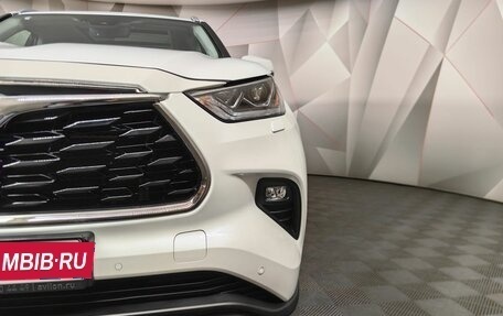 Toyota Highlander, 2023 год, 6 398 000 рублей, 20 фотография