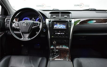 Toyota Camry, 2015 год, 2 249 000 рублей, 6 фотография