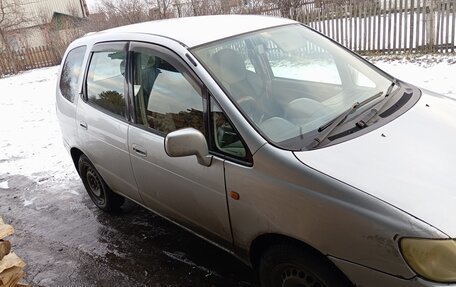 Toyota Corolla Spacio II, 1997 год, 400 000 рублей, 2 фотография